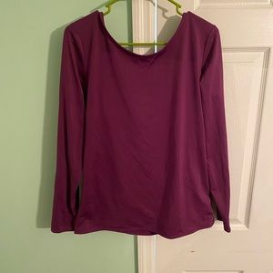 Roxy low back pullover. No tag, fits like a large.